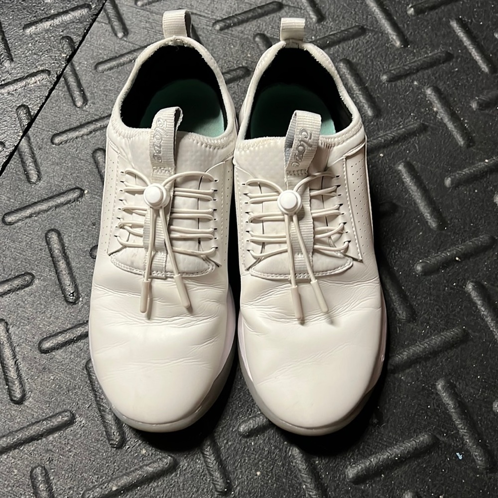 Brilliantly White Clove Shoes